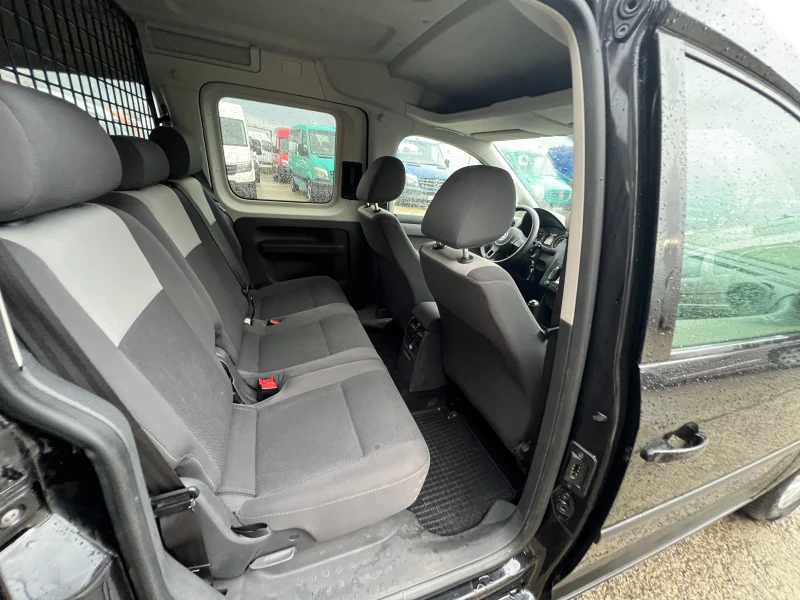VW Caddy 1.6TDI , пътническо , NAVI , FULL, снимка 15 - Автомобили и джипове - 52909724