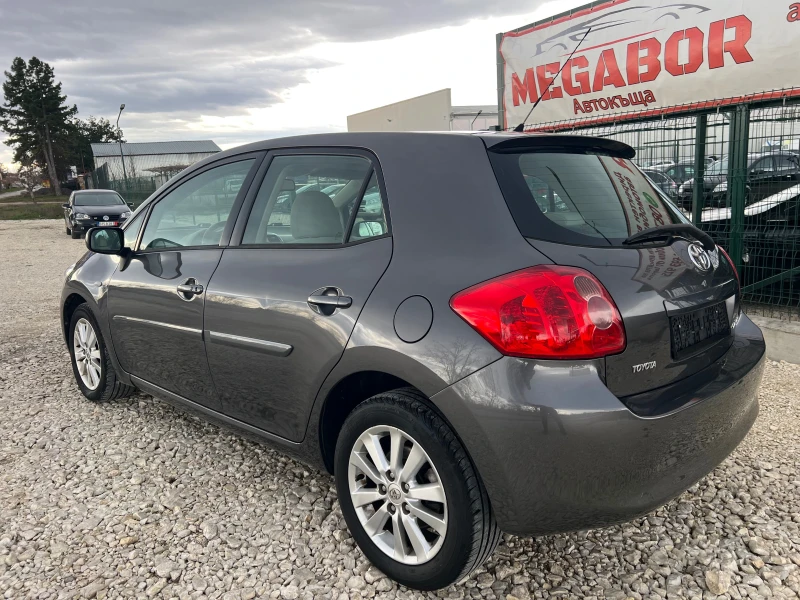 Toyota Auris 1.6i VVTi/124p.s-Navi/Kayless Go-5 vrati, снимка 4 - Автомобили и джипове - 53048844