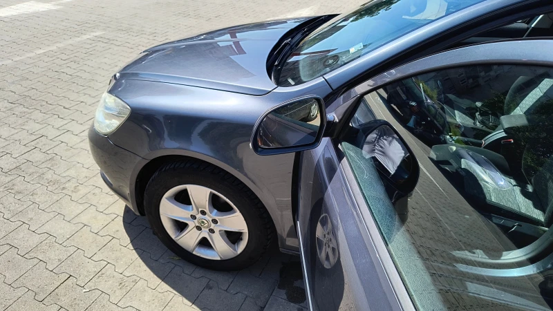 Skoda Octavia 1.6 TDI, снимка 14 - Автомобили и джипове - 53111531