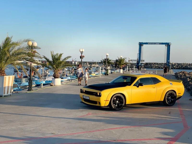 Dodge Challenger Sxt, снимка 5 - Автомобили и джипове - 53300500