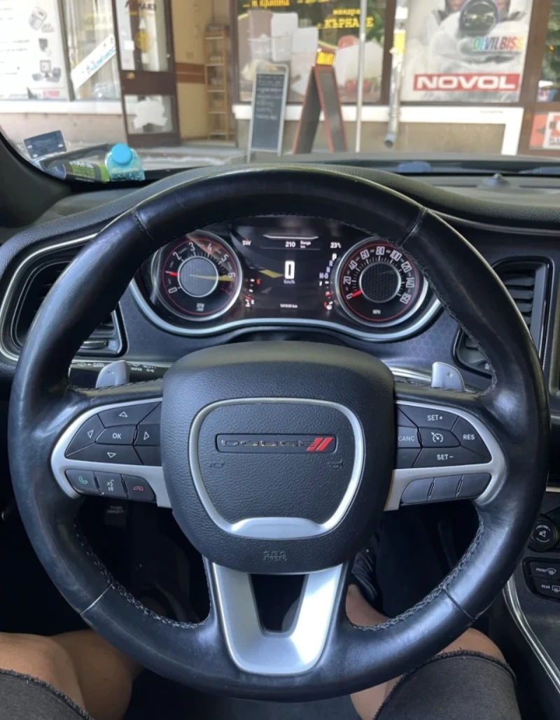 Dodge Challenger Sxt, снимка 13 - Автомобили и джипове - 53300500