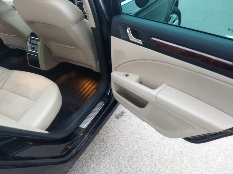 Skoda Superb, снимка 11 - Автомобили и джипове - 53433098
