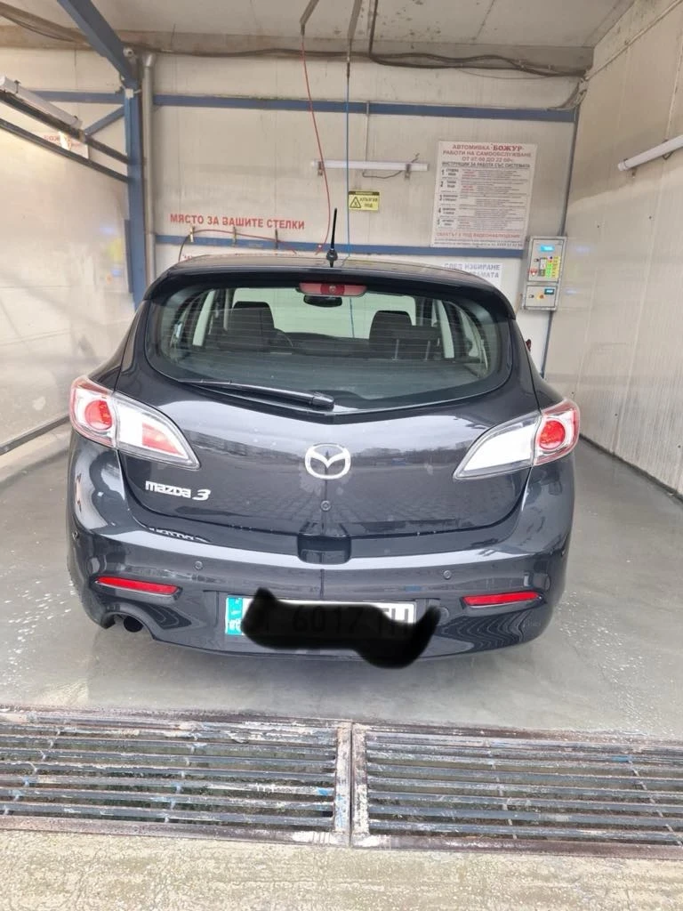 Mazda 3, снимка 1 - Автомобили и джипове - 49514340