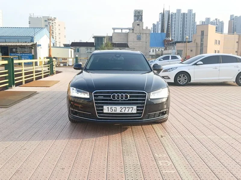 Audi A8 3.0 TDI Quattro - САМО 30% АВАНС, снимка 2 - Автомобили и джипове - 55707663