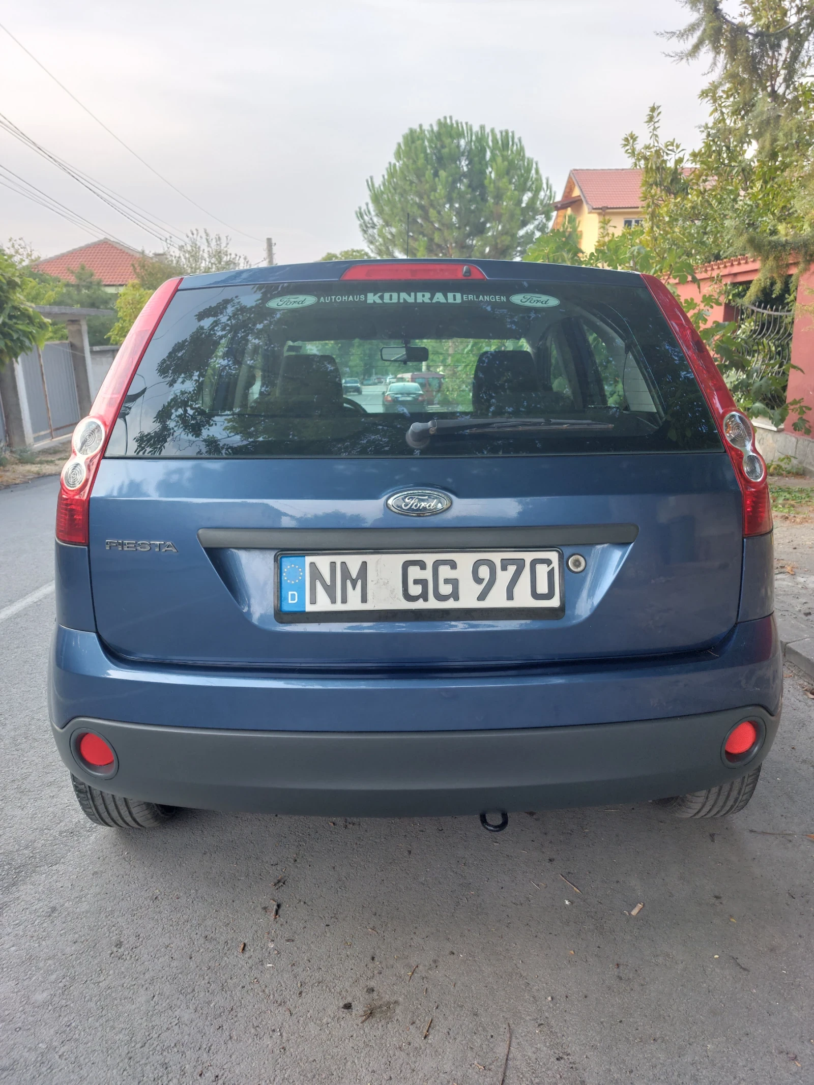 Ford Fiesta 1.3 КЛИМАТИК - изображение 2