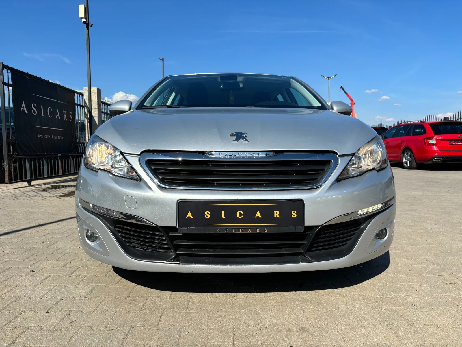 Peugeot 308 1.6D SW AUTOMATIC EURO 6B - изображение 8