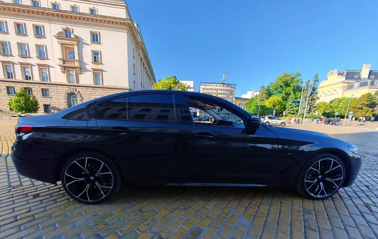BMW 530 Xd, M-Competition, Facelift с история в BovaCar - изображение 7