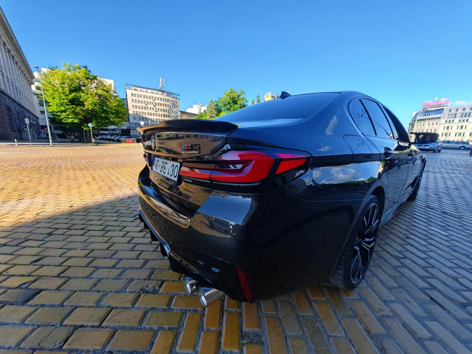 BMW 530 Xd, M-Competition, Facelift с история в BovaCar - изображение 6