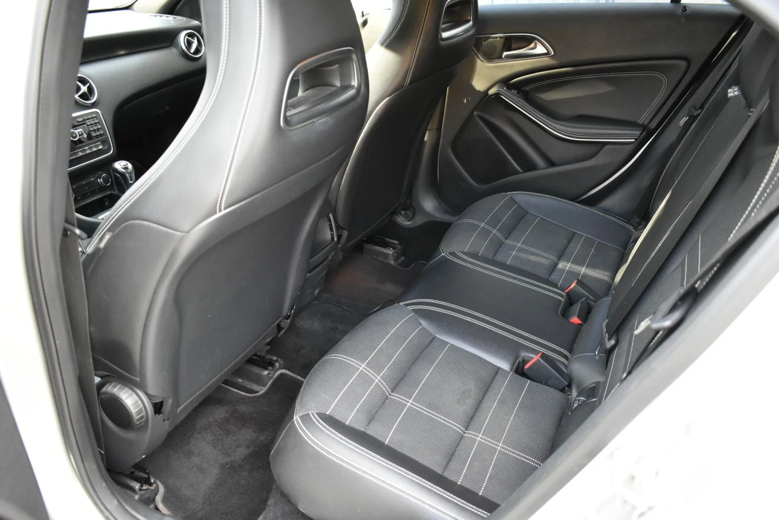 Mercedes-Benz A 180  - изображение 9