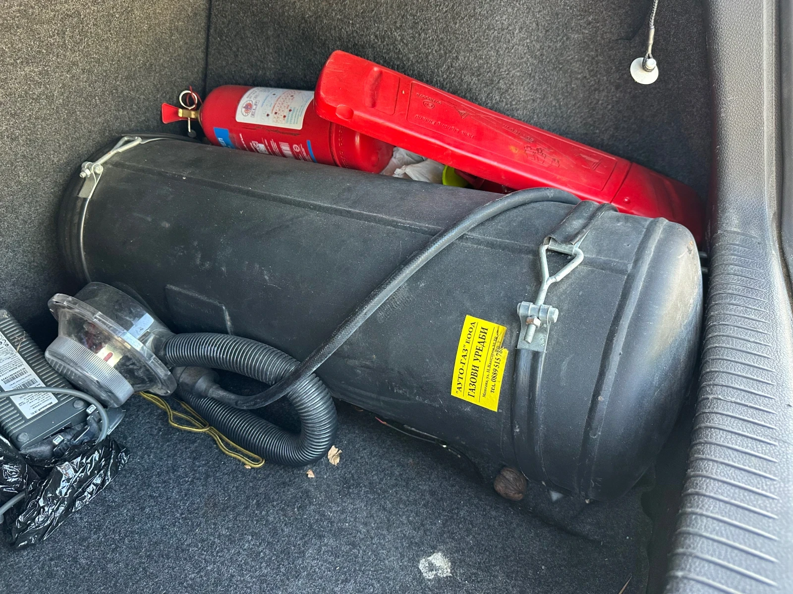 VW Golf 5 1.6 LPG  - изображение 8