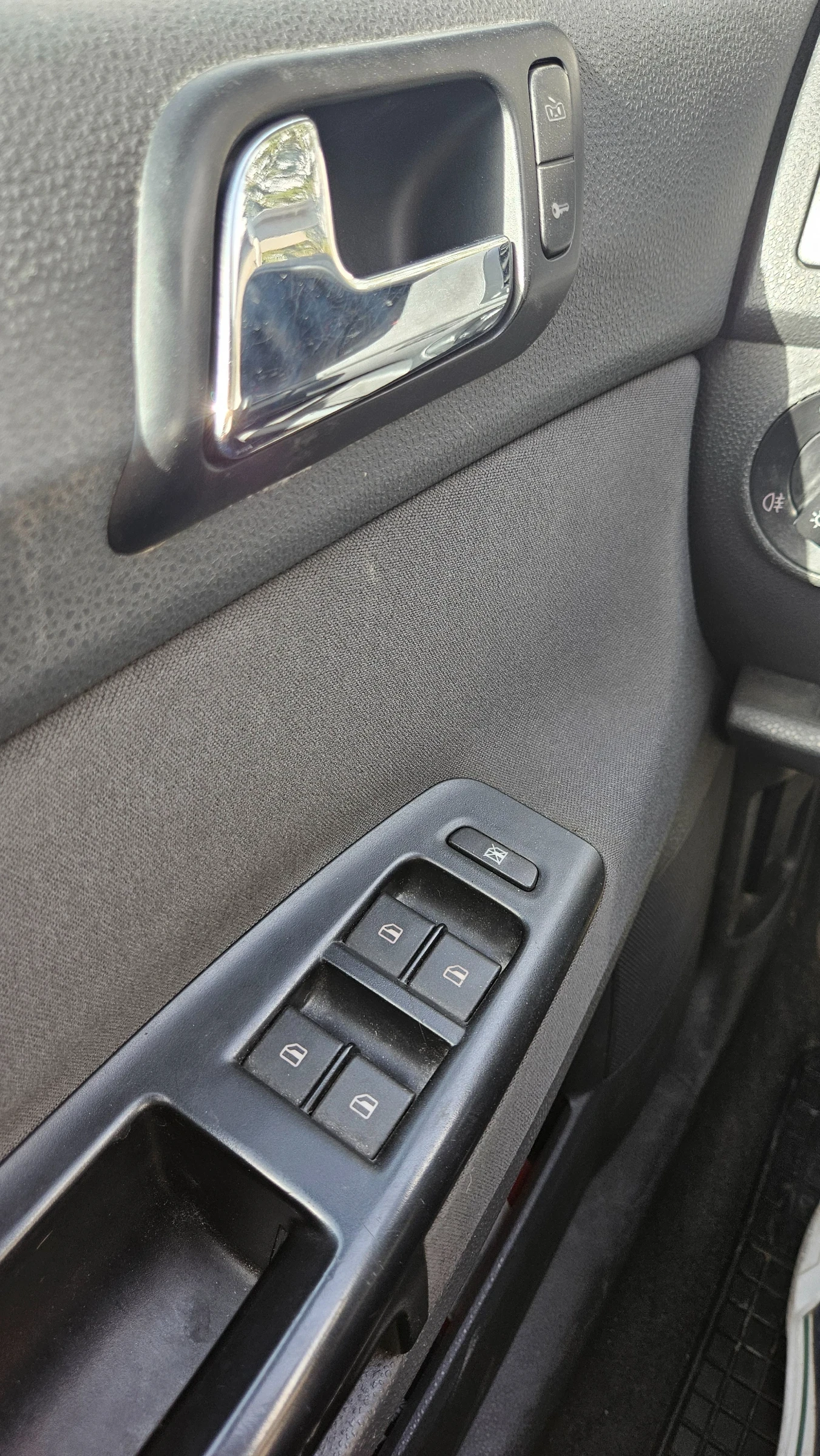 VW Polo 1.4 TDI (     2007.) | Mobile.bg   14