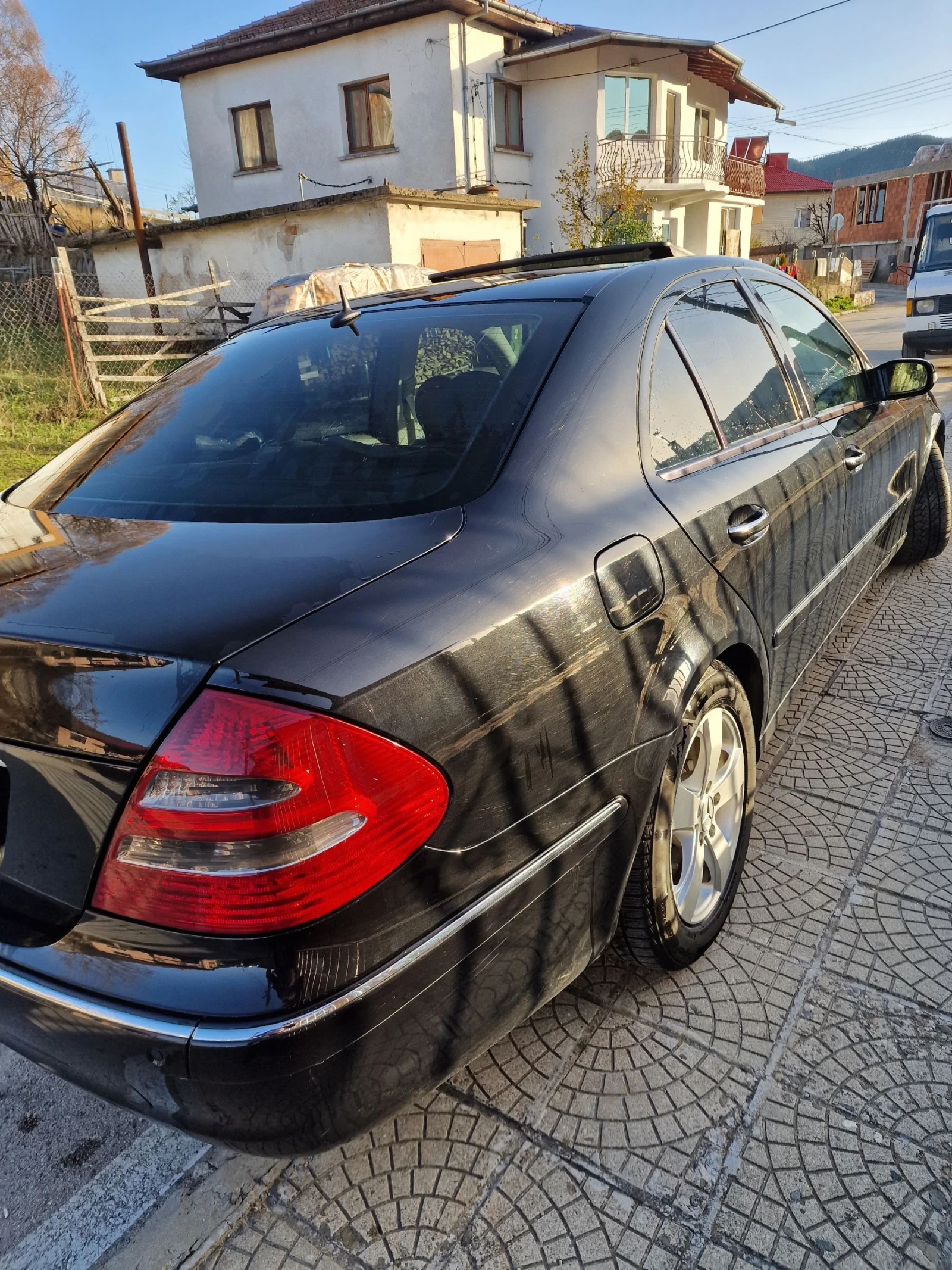 Mercedes-Benz E 320 W211  - изображение 8