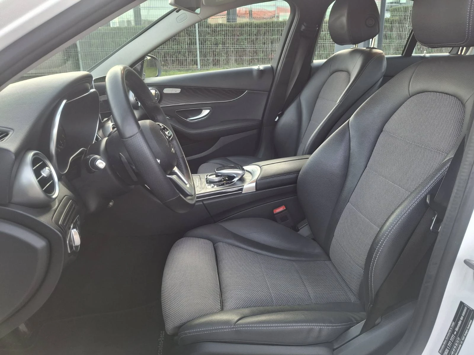 Mercedes-Benz C 180  - изображение 10