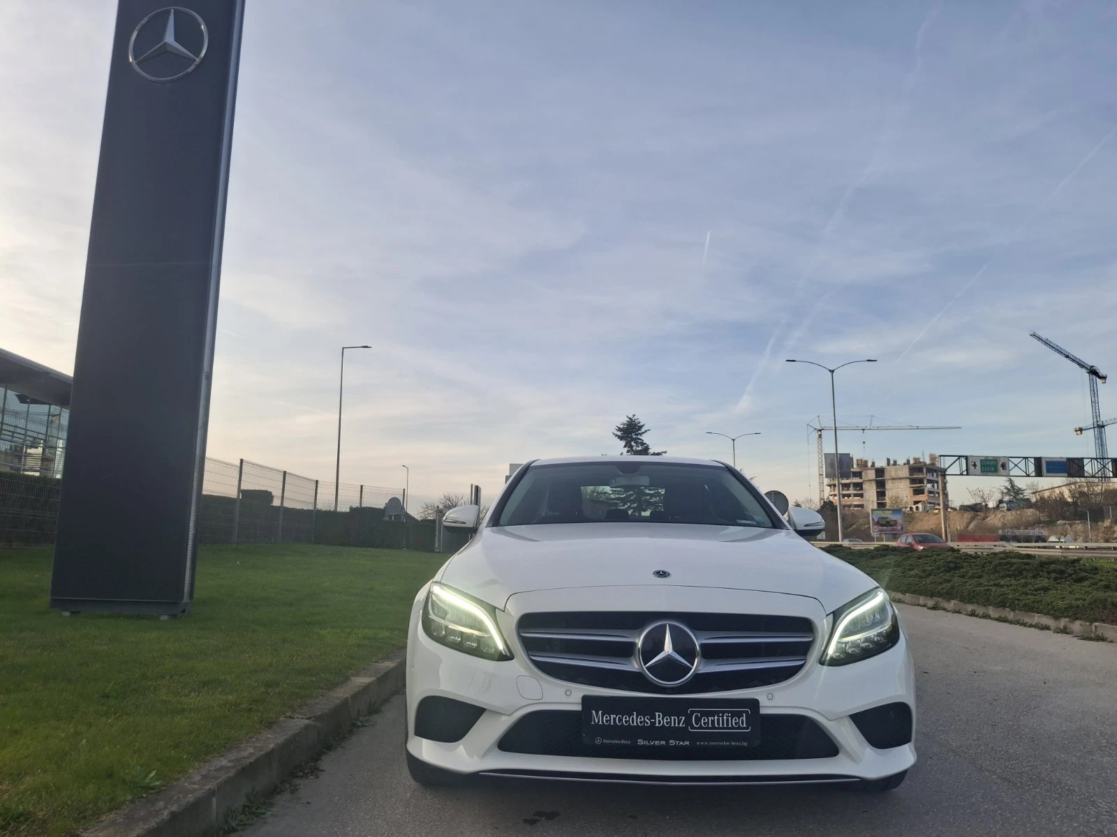 Mercedes-Benz C 180  - изображение 2