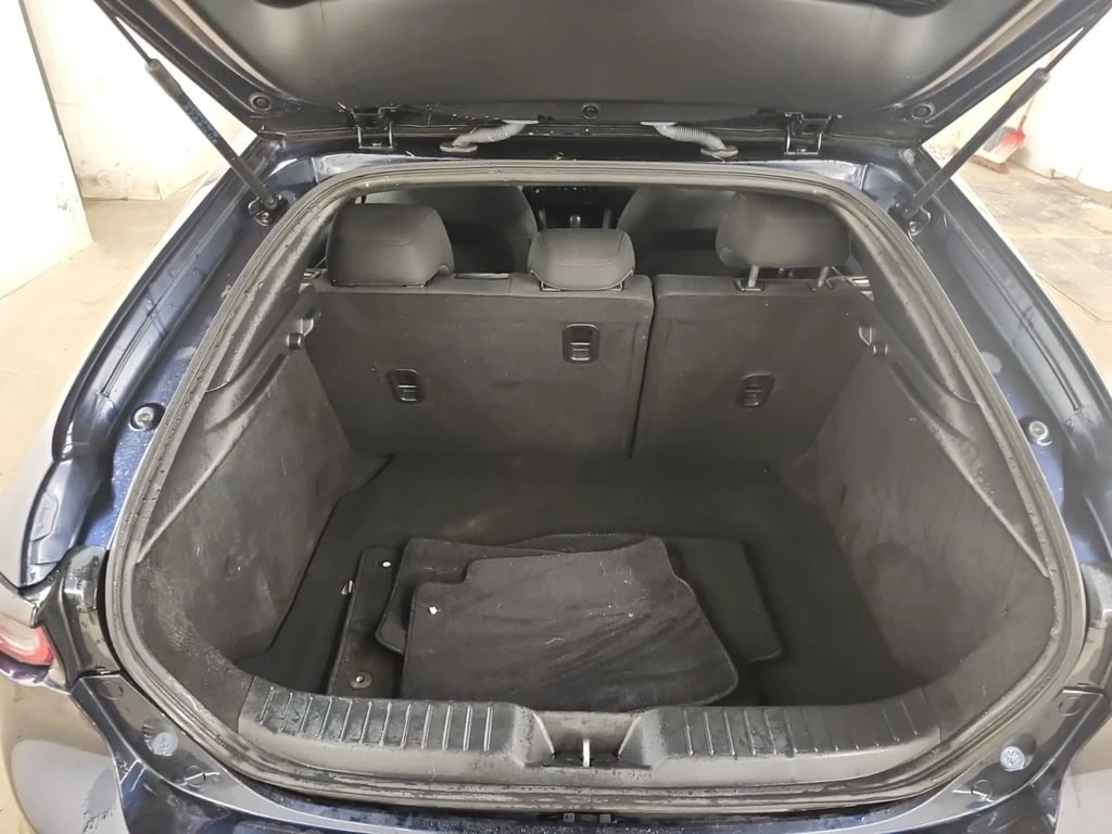 Mazda 3 * GX * CARFAX * ���� �� �� | Mobile.bg � ����������� 15