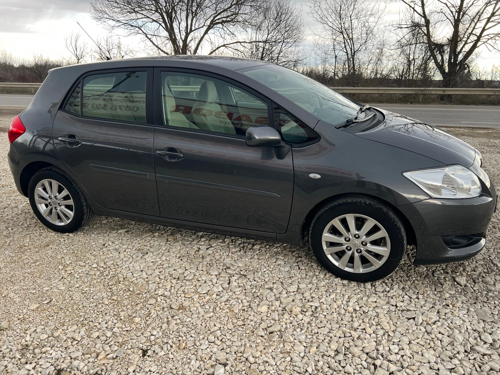Toyota Auris 1.6i VVTi/124p.s-Navi/Kayless Go-5 vrati | Mobile.bg � ����������� 8