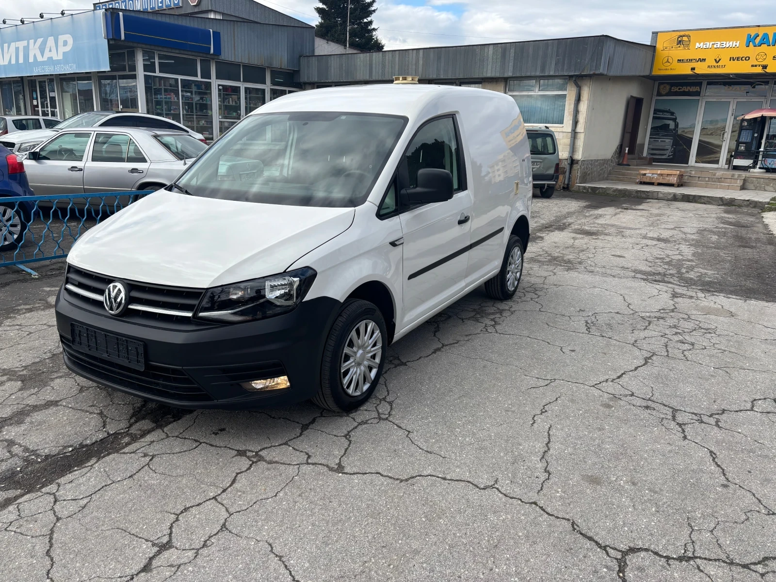 VW Caddy 2.0 TDI - изображение 3