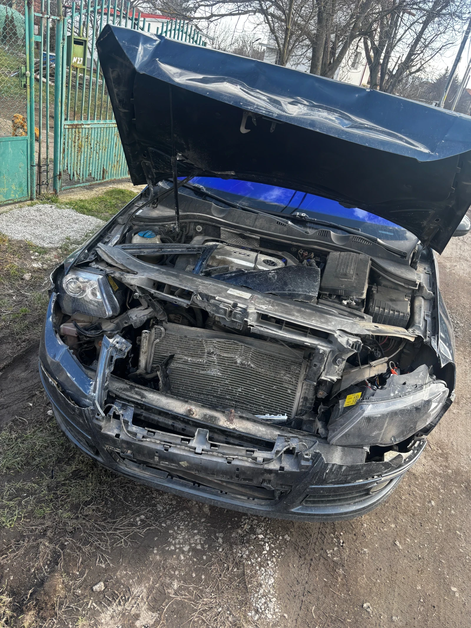 VW Passat, снимка 11 - Автомобили и джипове - 54127410