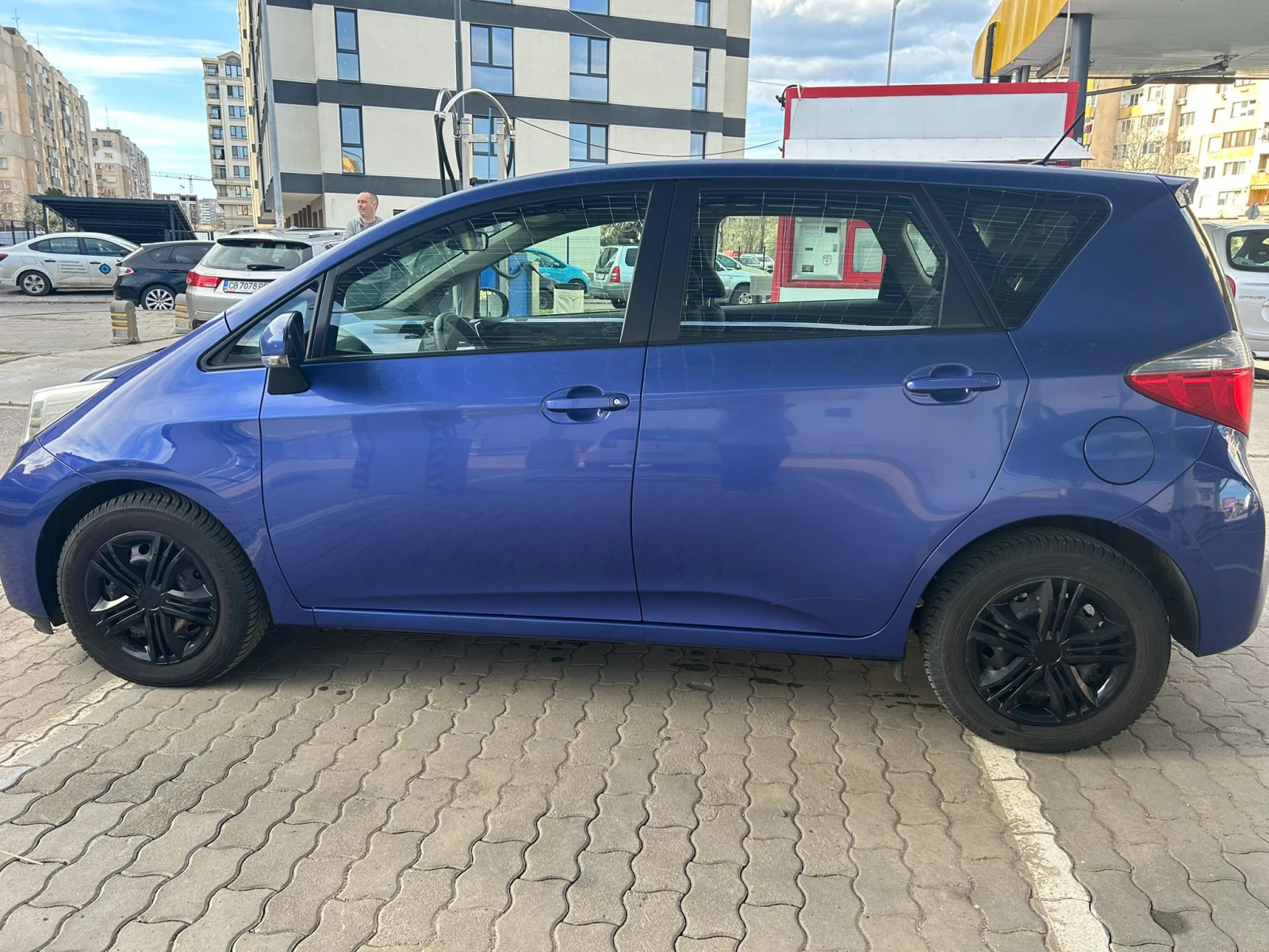 Toyota Verso S, снимка 5 - Автомобили и джипове - 54141027