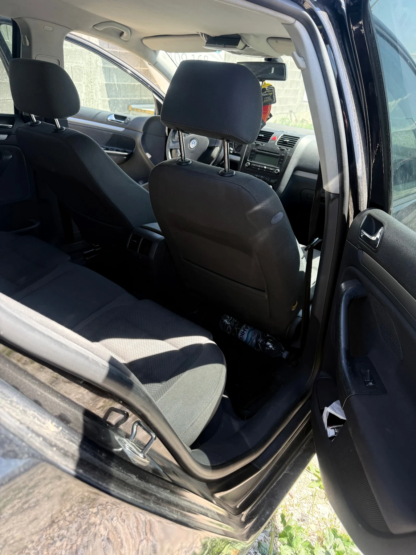 VW Golf 1.6 FSi , снимка 8 - Автомобили и джипове - 54301989