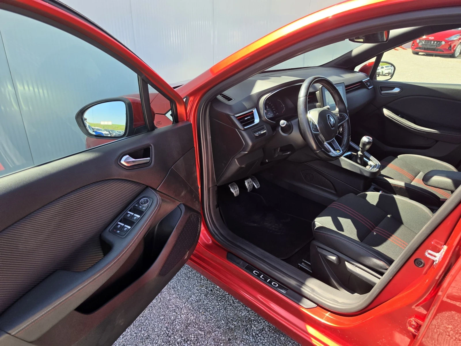 Renault Clio 1.0Turbo RSline, снимка 8 - Автомобили и джипове - 54359423