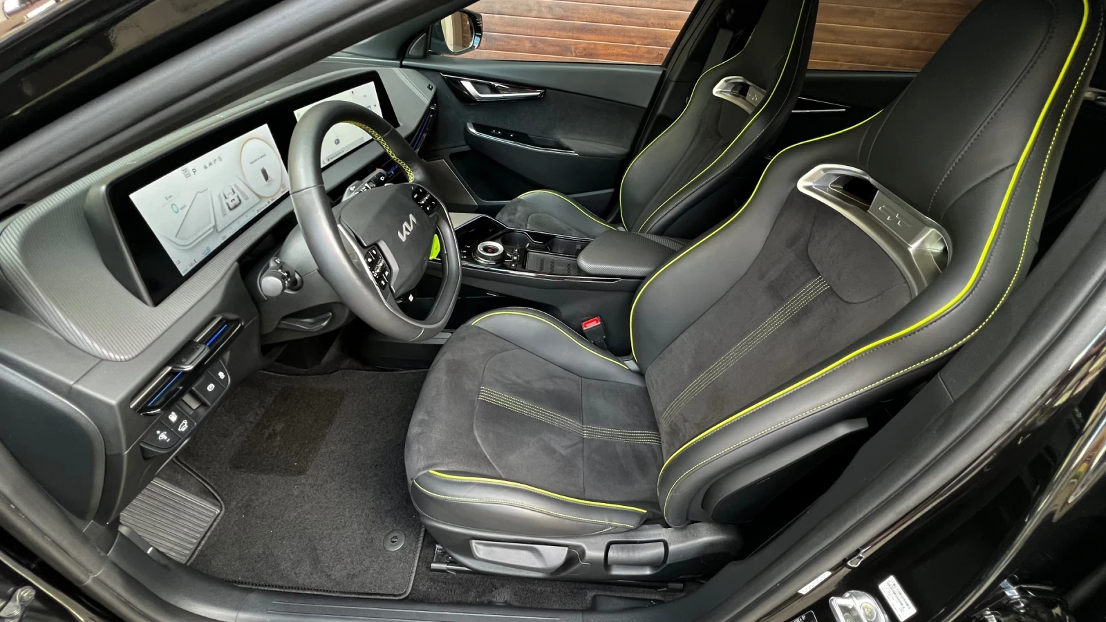 Kia EV6 GT 77.4kw ТОП Цена !, снимка 9 - Автомобили и джипове - 54897737