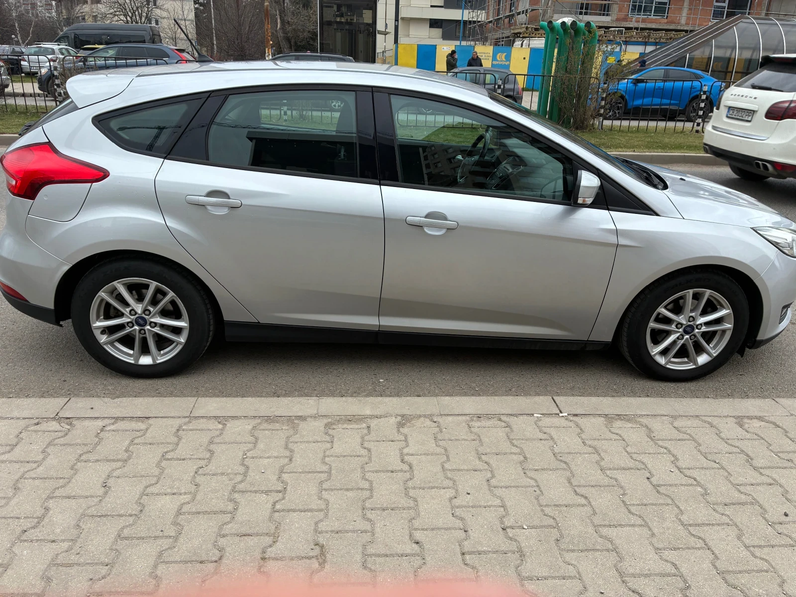 Ford Focus 1.0 EcobBoost 125 к.с., снимка 6 - Автомобили и джипове - 55236044