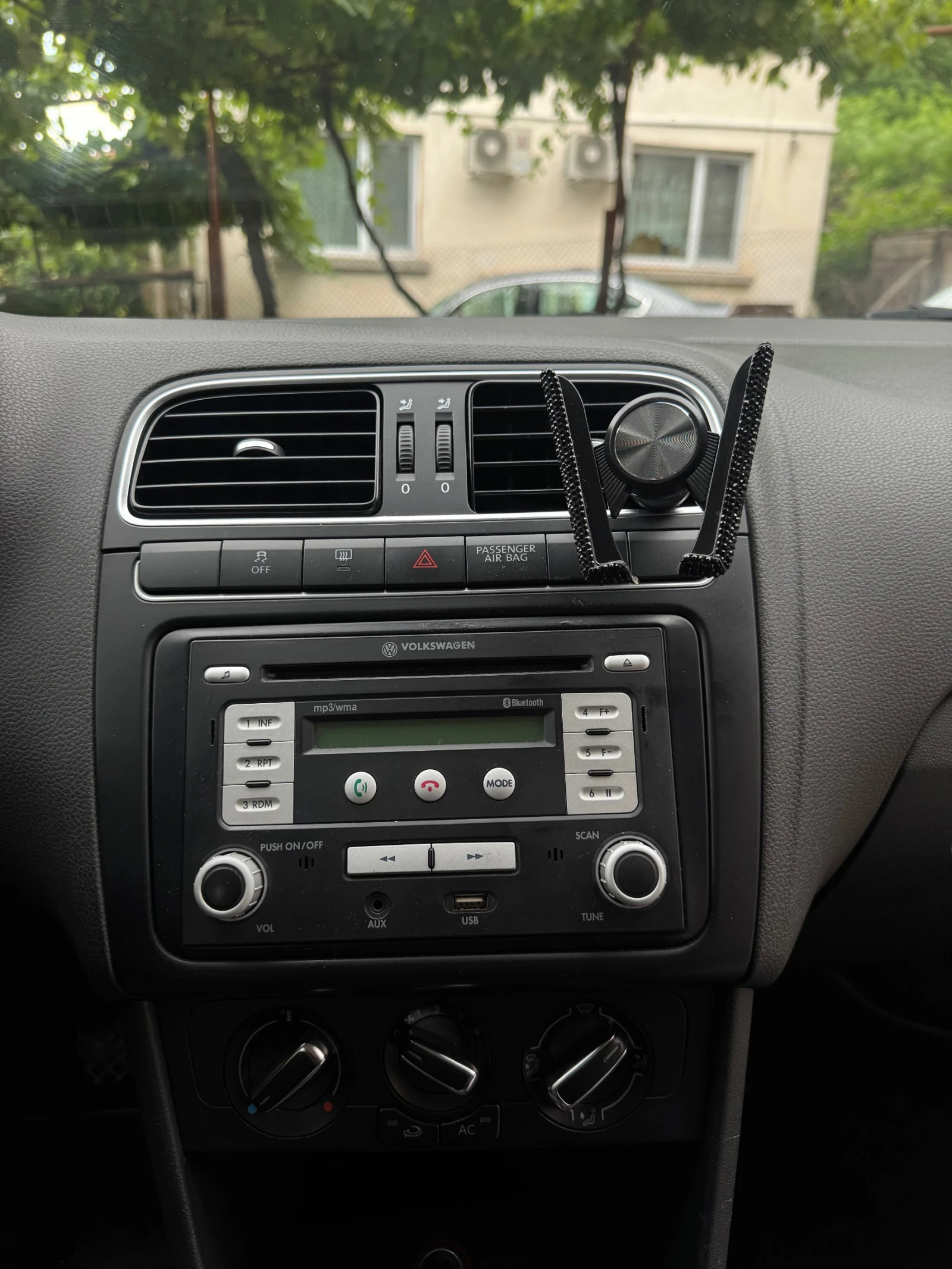 VW Polo TDI 1.6, снимка 8 - Автомобили и джипове - 55251605