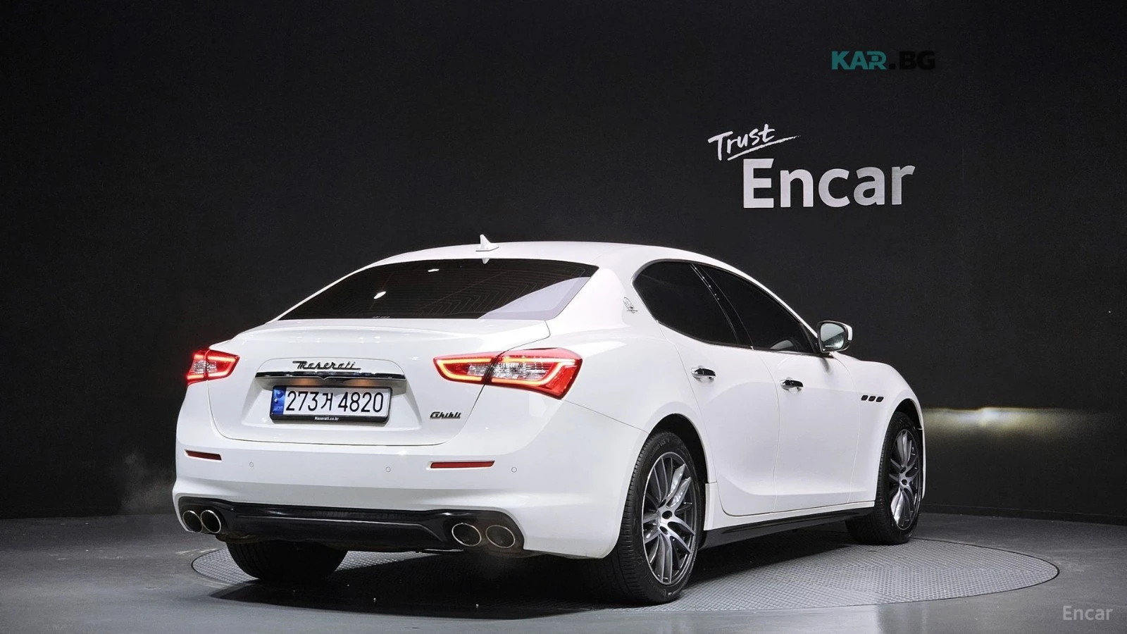 Maserati Ghibli * 3.0* КОЖА* ПОДГРЕВ* ШИБИДАХ* КАМЕРА* NAVI* , снимка 2 - Автомобили и джипове - 55311100
