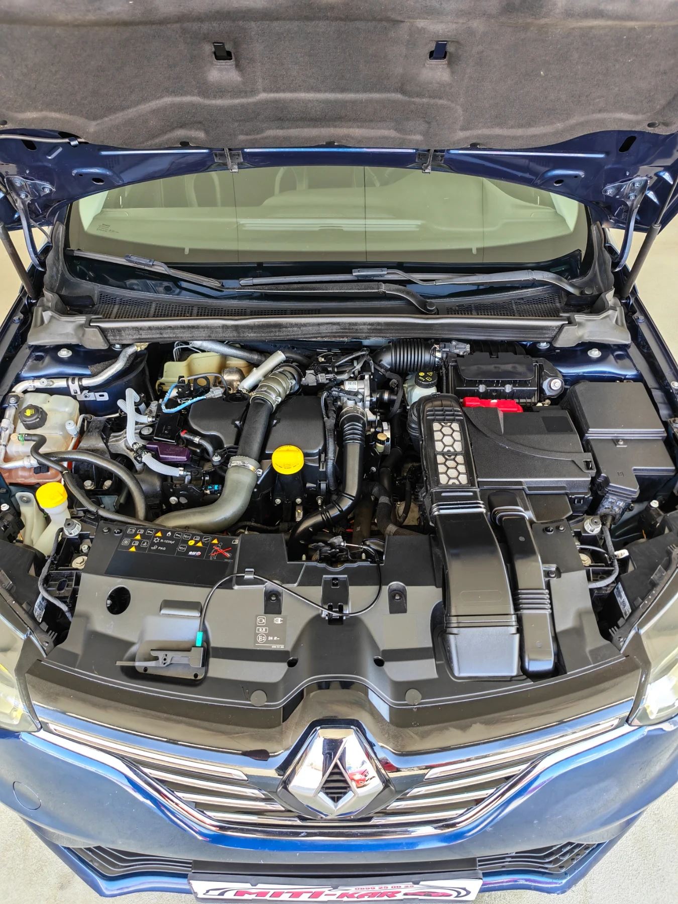 Renault Megane 1.5 110кс AUTOMAT FULL 140000km TOP, снимка 16 - Автомобили и джипове - 55624351