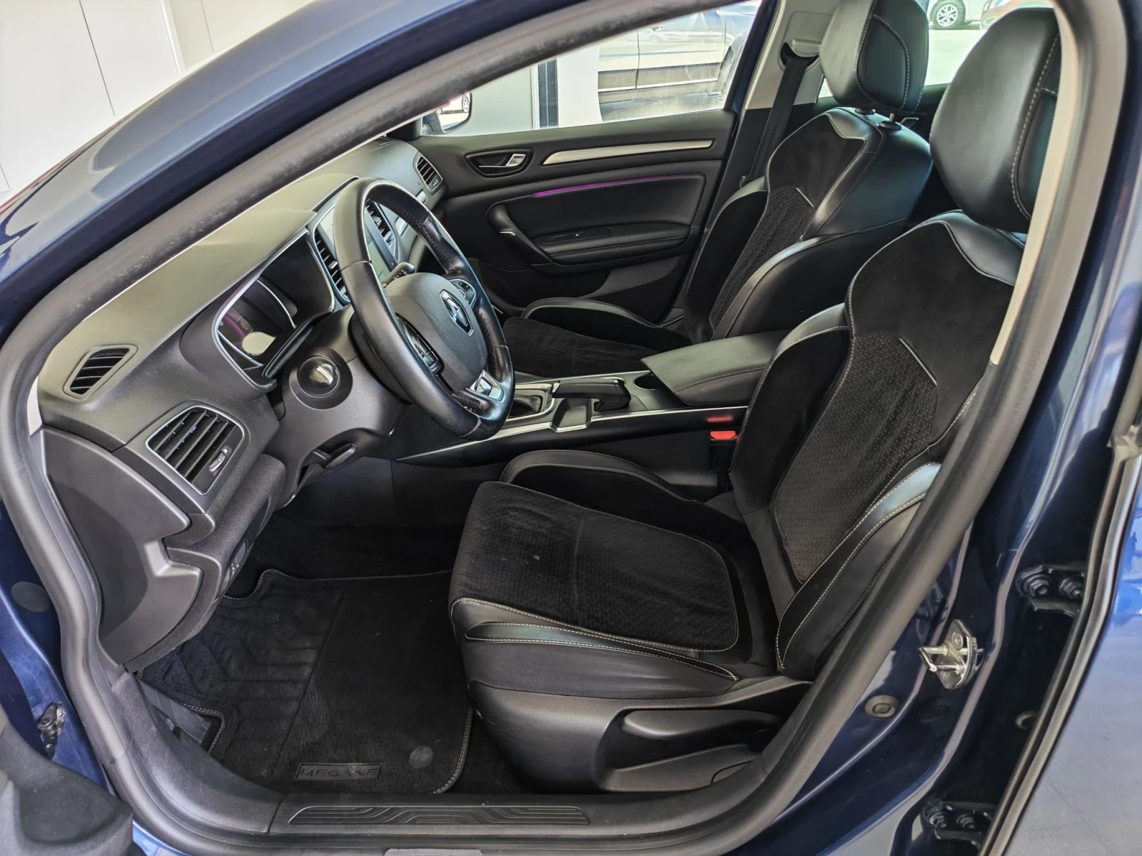 Renault Megane 1.5 110�� AUTOMAT FULL 140000km TOP | Mobile.bg � ����������� 9