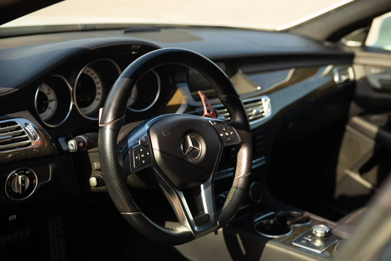 Mercedes-Benz CLS 500 4.7, снимка 8 - Автомобили и джипове - 55962308