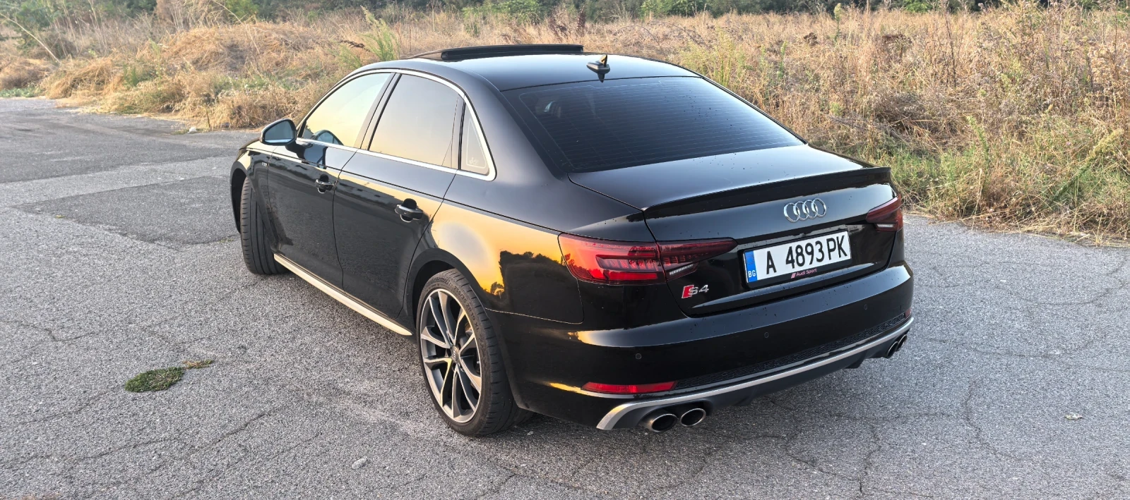 Audi A4 S4 3.0tfsi, снимка 4 - Автомобили и джипове - 56227771