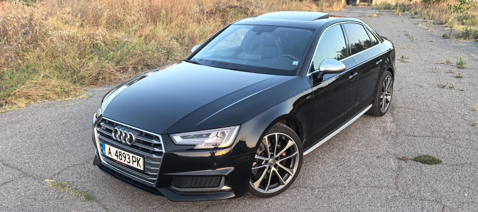 Audi A4 S4 3.0tfsi, снимка 2 - Автомобили и джипове - 56227771