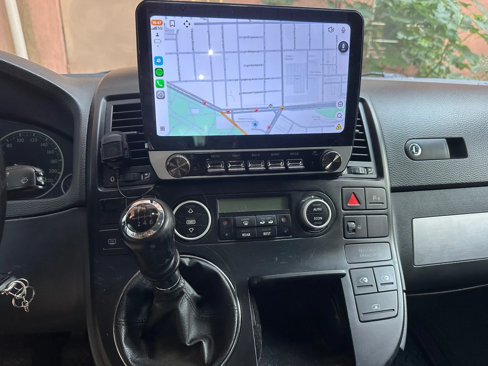 VW Multivan T5 Highline , снимка 10 - Автомобили и джипове - 56464820