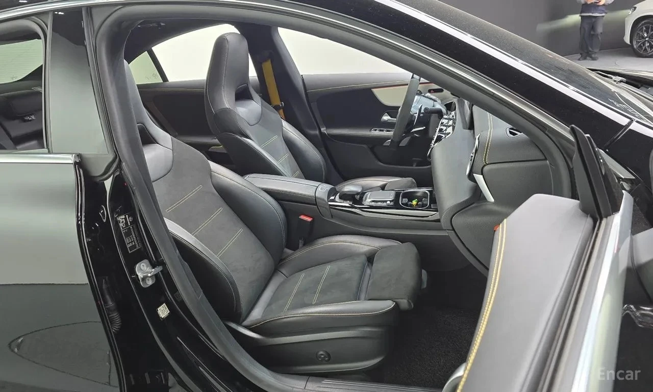 Mercedes-Benz CLA * AMG 45 S 4MATIC+ * , снимка 11 - Автомобили и джипове - 56734352