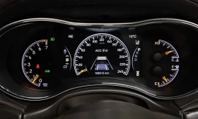 Jeep Grand cherokee 3.6 / OVERLAND / ОБДУХ / DISTRONIC / ВЪЗДУХ / PANO, снимка 9
