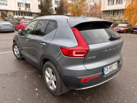 Volvo XC40 Momentum AWD, снимка 3