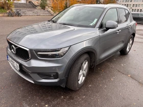 Volvo XC40 Momentum AWD, снимка 1