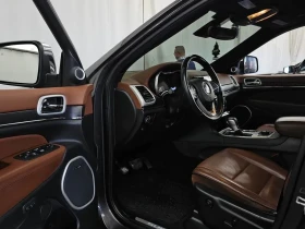 Jeep Grand cherokee 3.6 Summit/ HARMAN K/ DIST/ PANO/ ПАМЕТ/ ОБДУХВАНЕ | Auto.bg — изображение 10