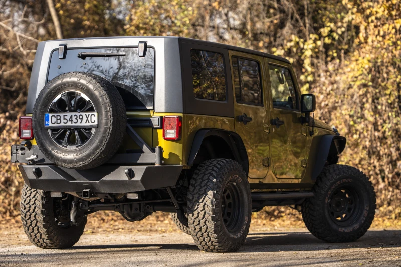 Jeep Wrangler, снимка 4 - Автомобили и джипове - 48018531