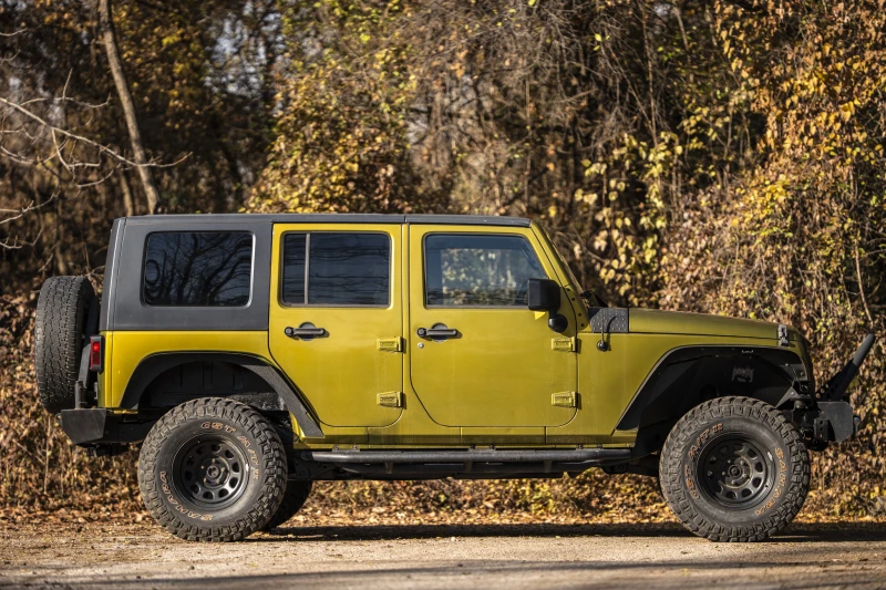 Jeep Wrangler, снимка 5 - Автомобили и джипове - 49609753