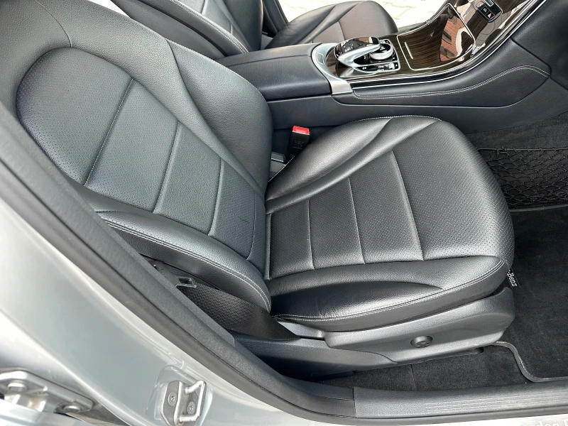 Mercedes-Benz GLC 300, снимка 17 - Автомобили и джипове - 52729064