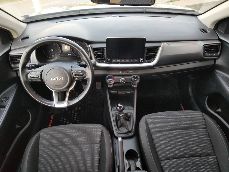 Kia Stonic LX, снимка 9 - Автомобили и джипове - 52838669
