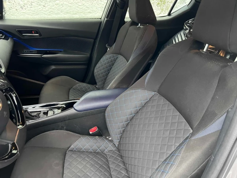 Toyota C-HR * FWD * CARFAX * БЕЗ ПЪРВОНАЧАЛНА ВНОСКА, снимка 12 - Автомобили и джипове - 52891122