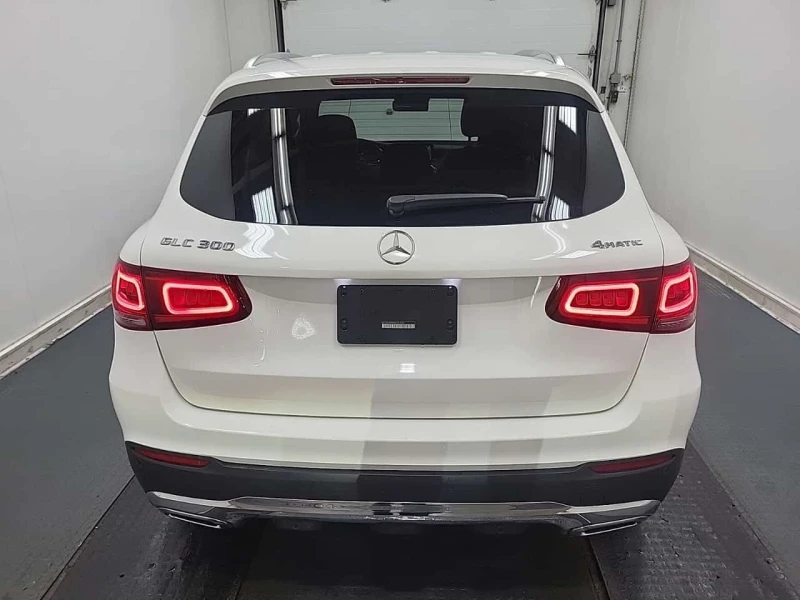 Mercedes-Benz GLC 300 4MATIC | PANO | 360  | KEYLESS | OFFROAD | CARFAX, снимка 6 - Автомобили и джипове - 53580745