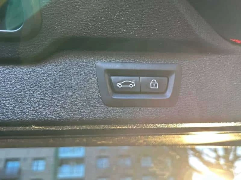 BMW X5 xDrive35i * F15 * N55* H/K* HUD* SOFT CLOSE* PANO*, снимка 17 - Автомобили и джипове - 53529612