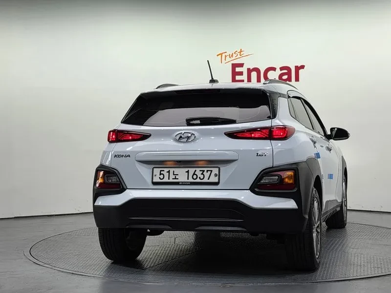 Hyundai Kona 1.6Т, снимка 4 - Автомобили и джипове - 54253017