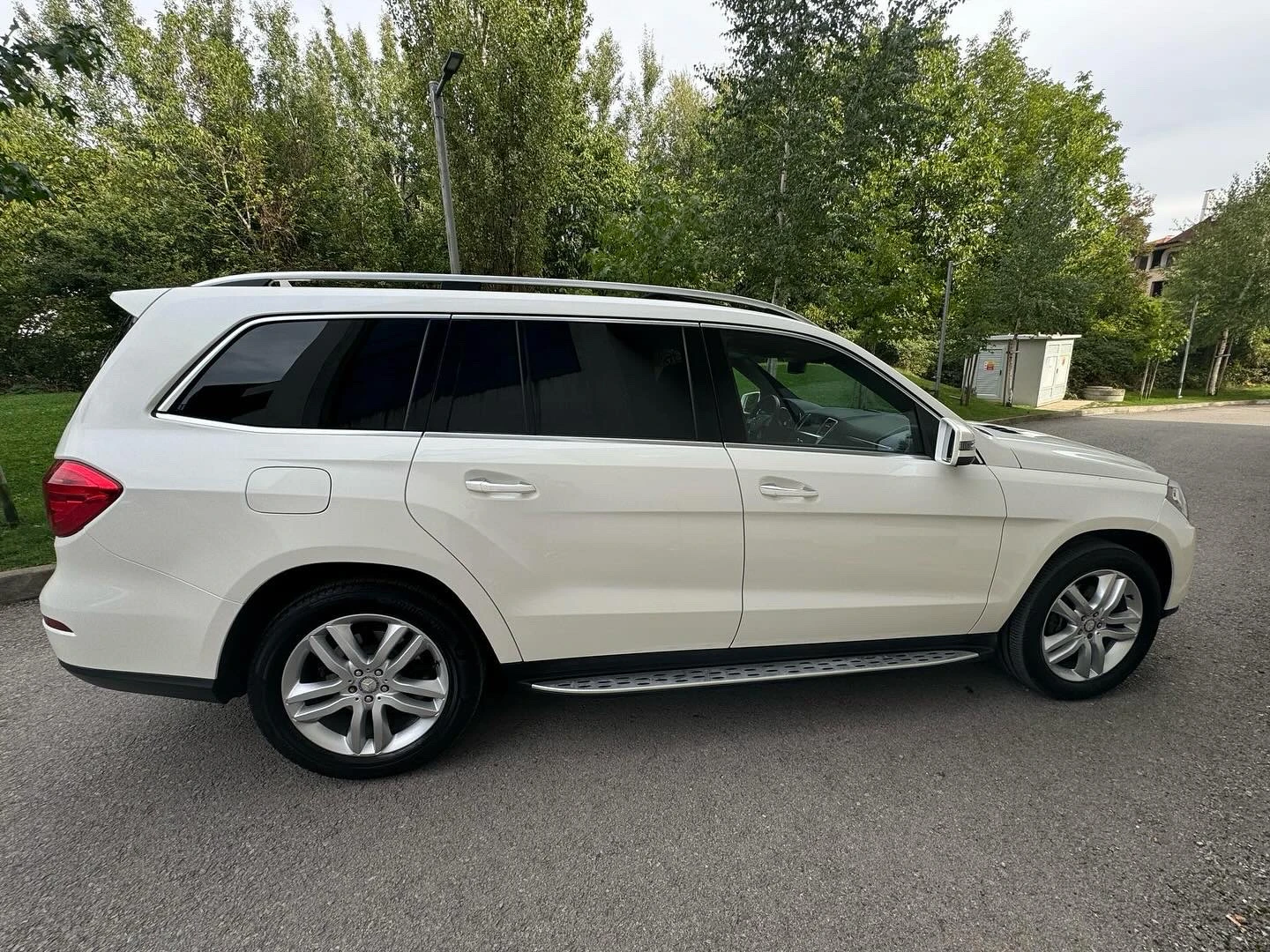 Mercedes-Benz GL 350 НОВ ВНОС / ПАНОРАМА - изображение 8