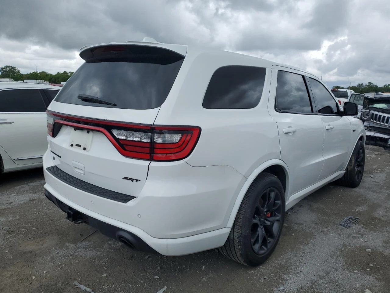 Dodge Durango SRT AWD - изображение 3